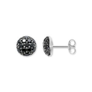 Clous d'oreilles noirs